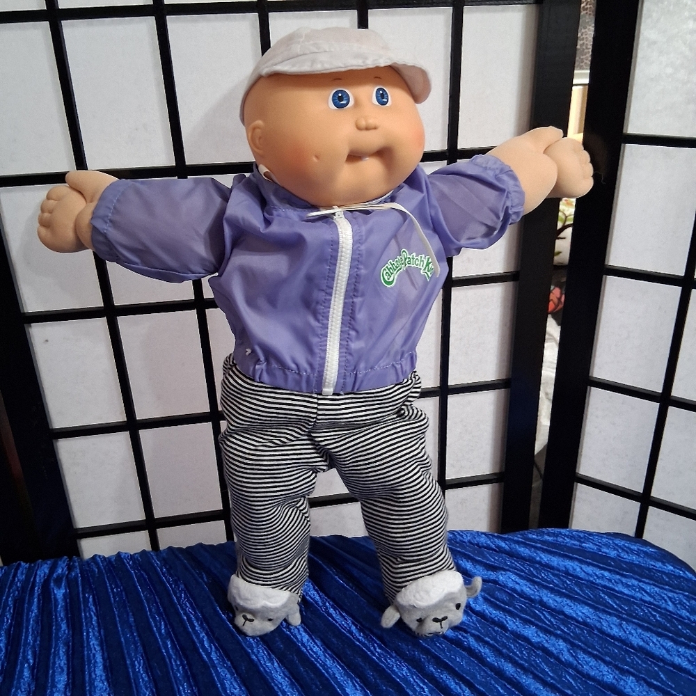 Purple and White Dolls with Accessories